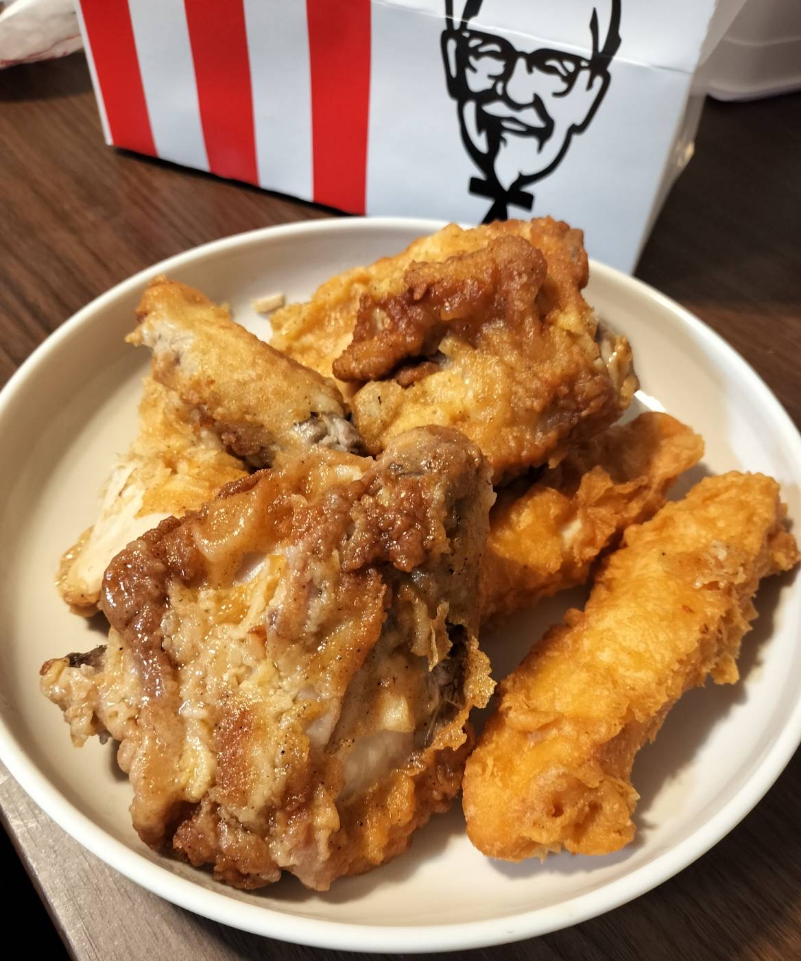 11月21日はフライドチキンの日！！『ケンタッキー・フライド・チキン』 通称【kfc】のキャンペーンをご紹介！！ 有限会社システムコミュニケイト